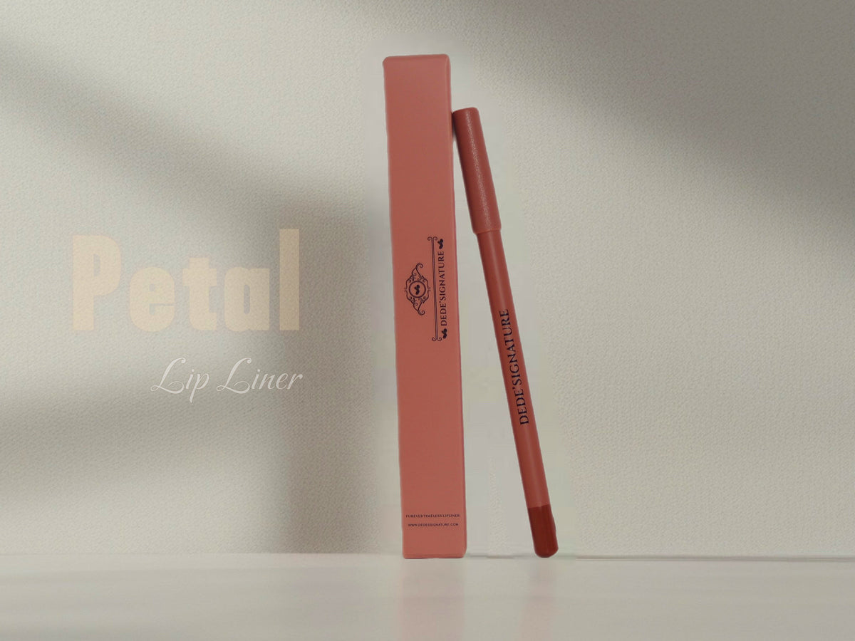 Petal Coral Lip Liner