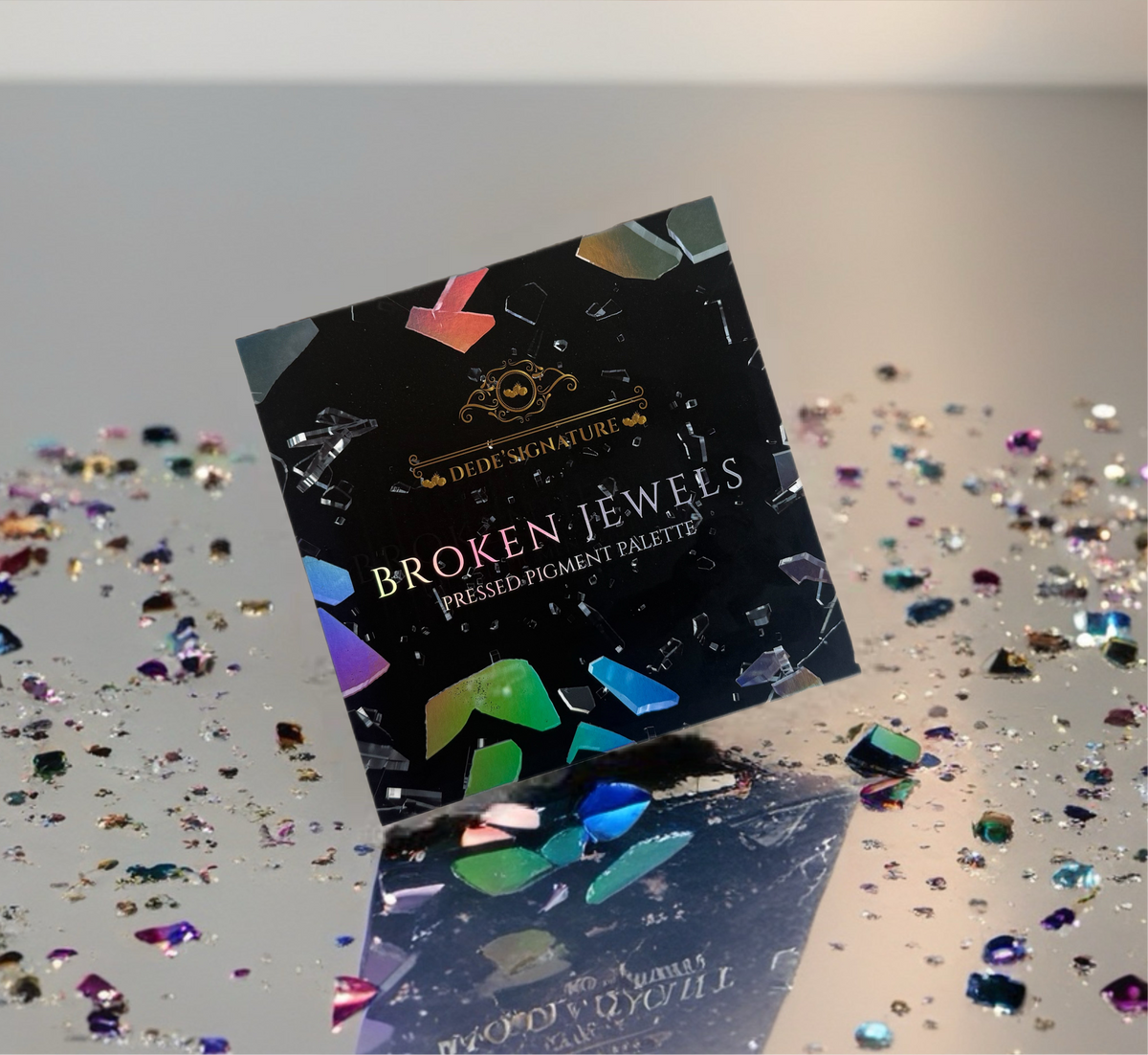 Broken Jewels Eyeshadow Palette, Magnetic