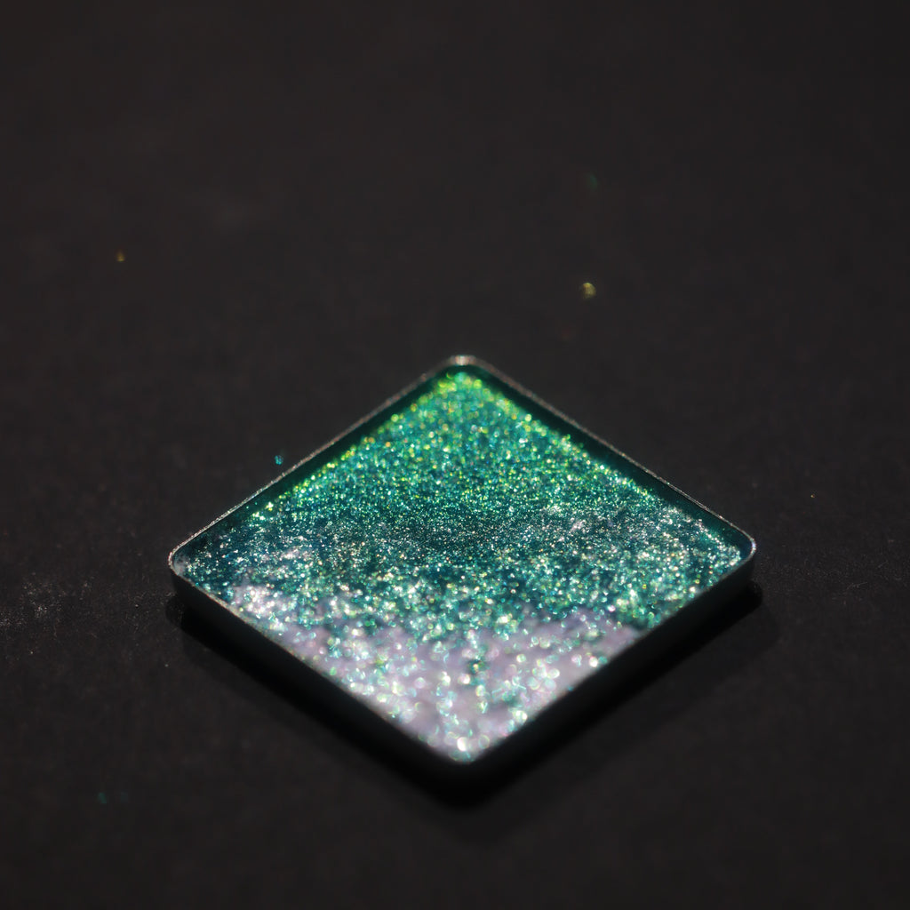 Festive Elegance Multichrome Split Pan Singles