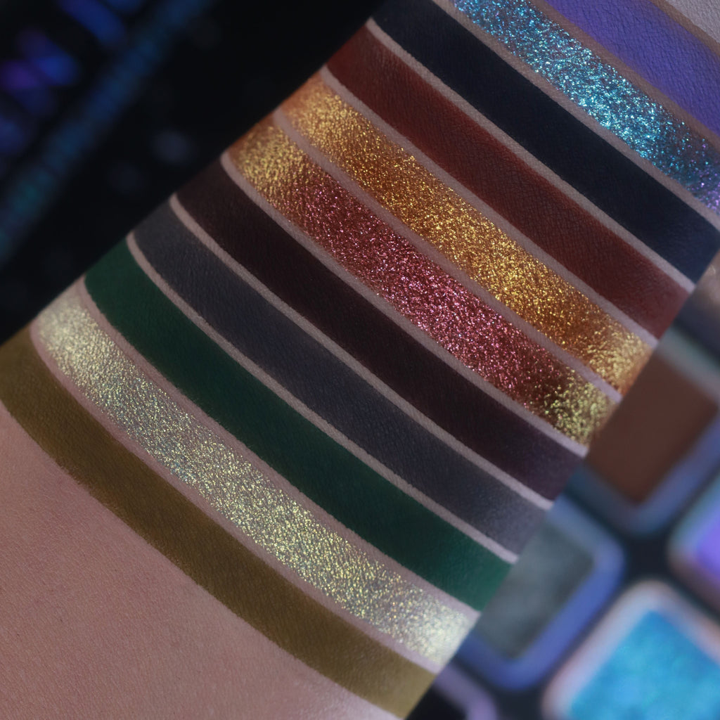 Broken Jewels Eyeshadow Palette, Magnetic