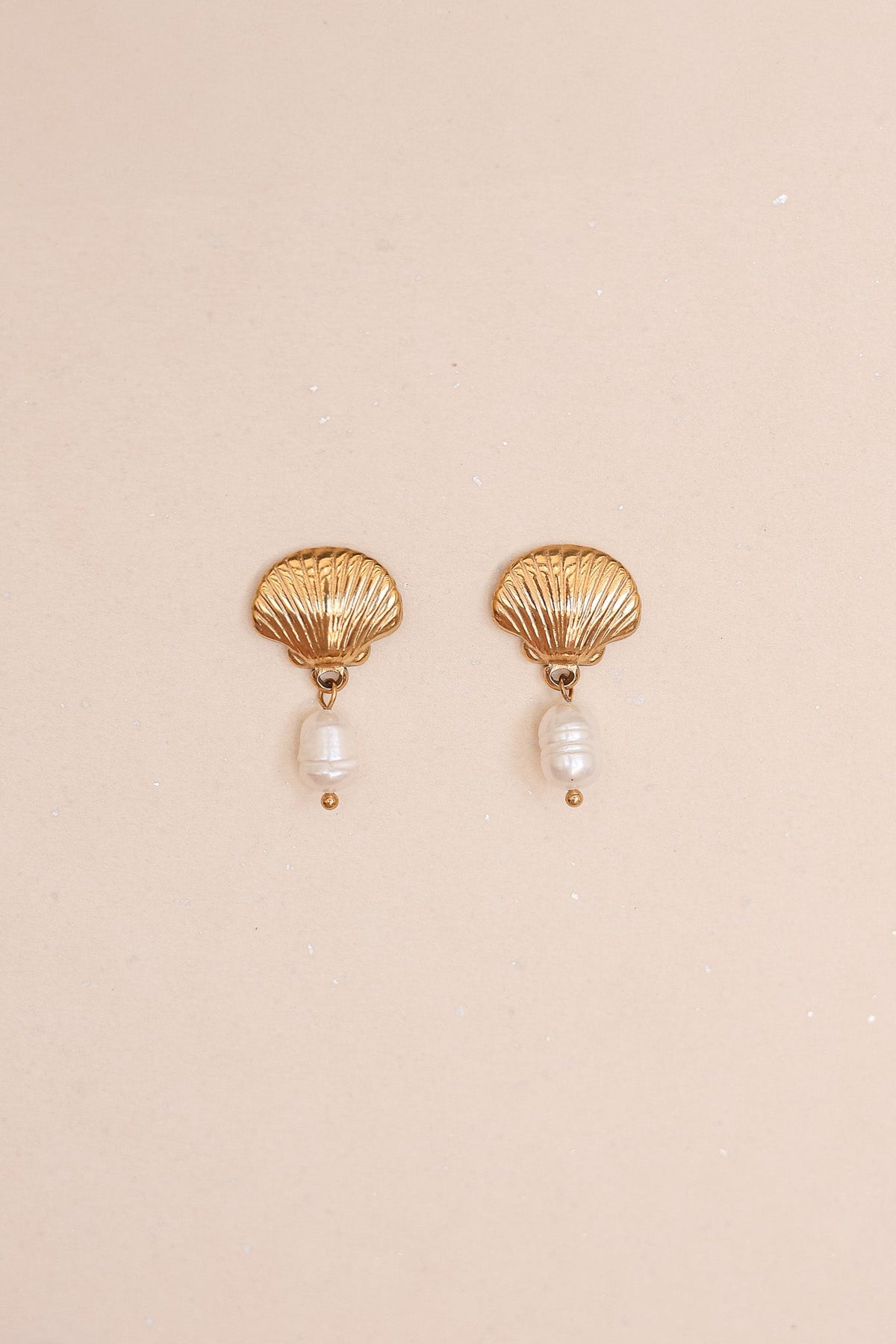 Marina Pearl & Seashell Earrings
