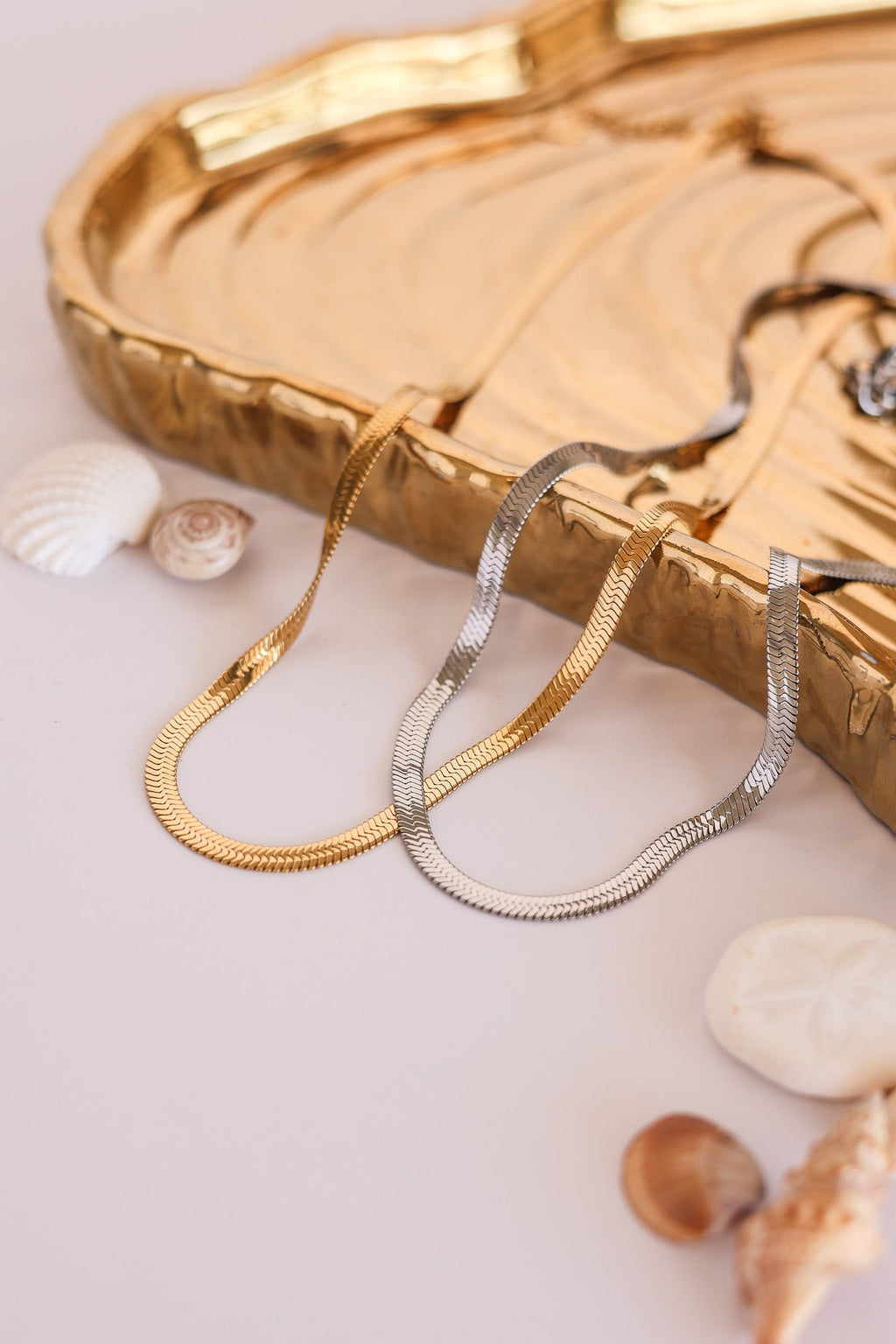 Athens Herringbone Necklace