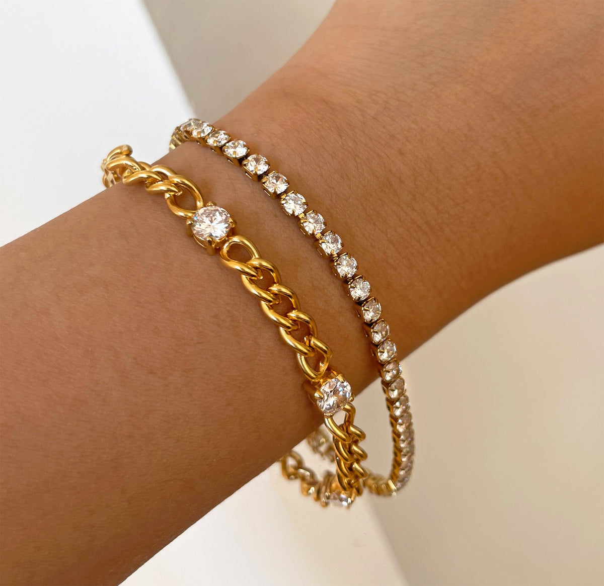 Paris Dainty Tennis Bracelet in Gold