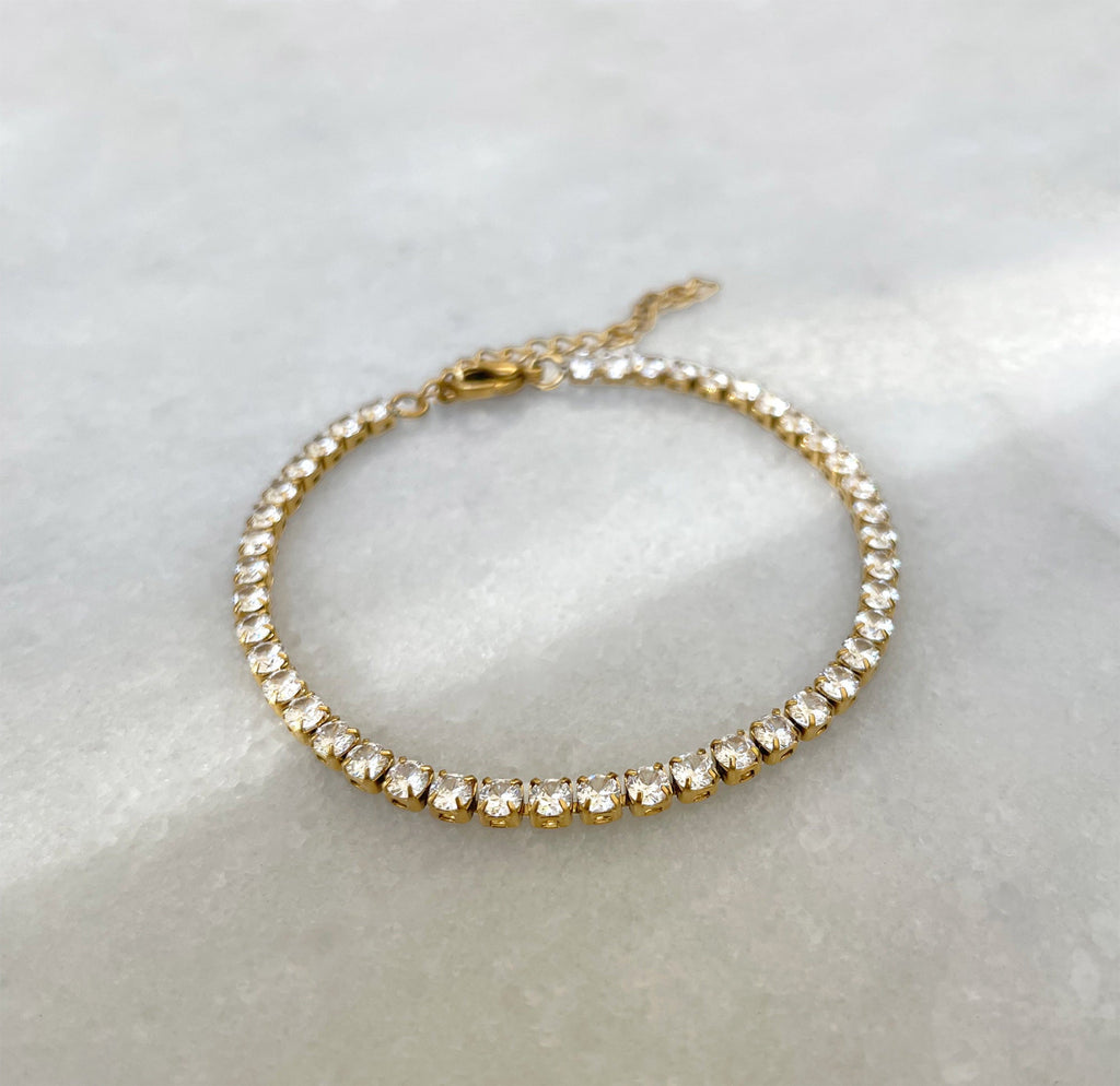 Paris Dainty Tennis Bracelet in Gold
