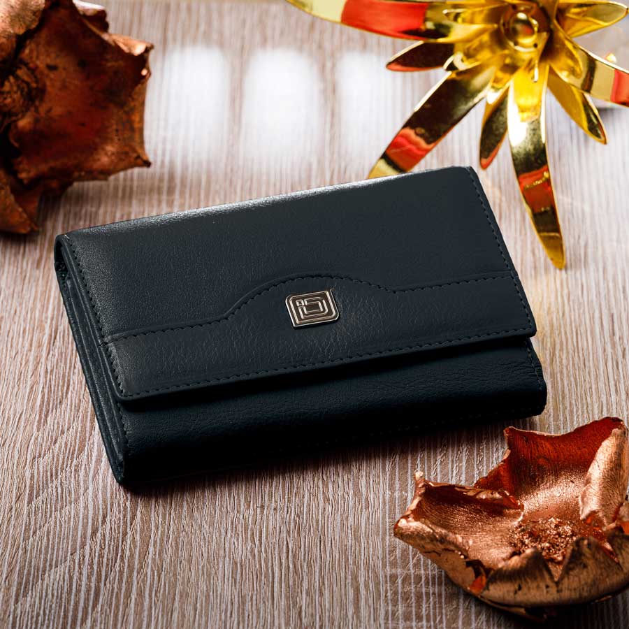 Women's Leather Trifold Wallet
