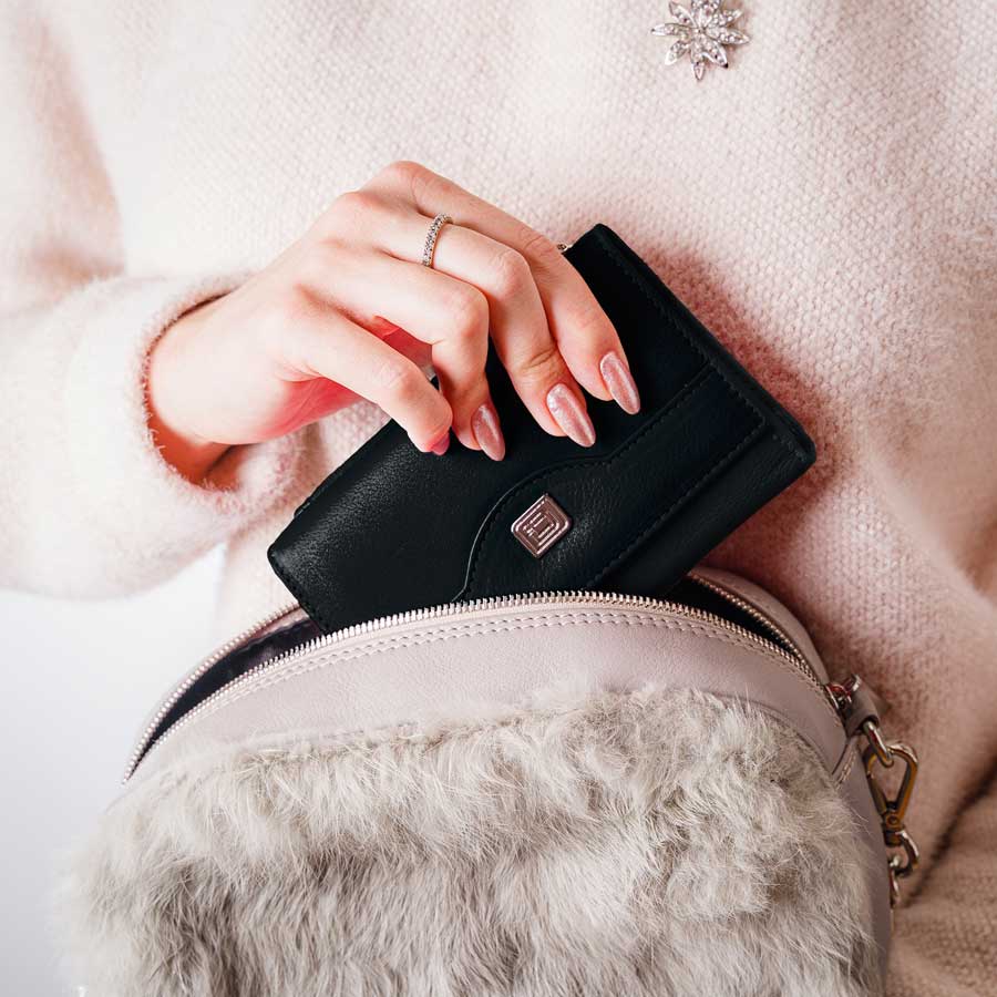 Women's Leather Trifold Wallet
